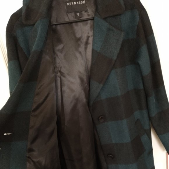 Bernardo Plaid Coat - NWOT - Picture 3 of 4